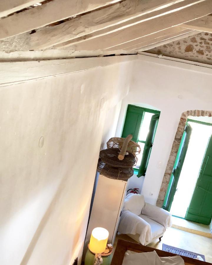 Hypate, Traditional Island Cottage Χάλκη Εξωτερικό φωτογραφία